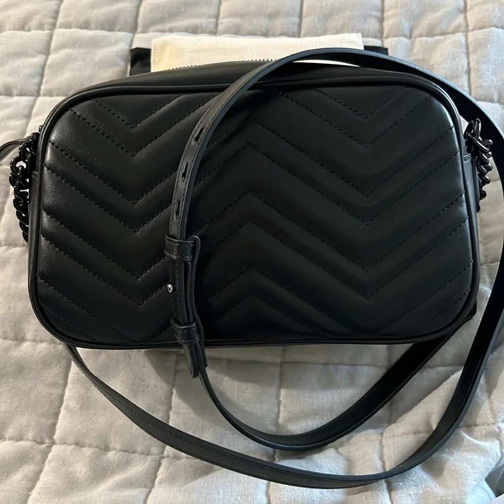 *SOLD*   Brand new GUCCI MARMONT camera bag - Picture 2 of 9